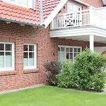 Marienhof C5 Knutt Borkum